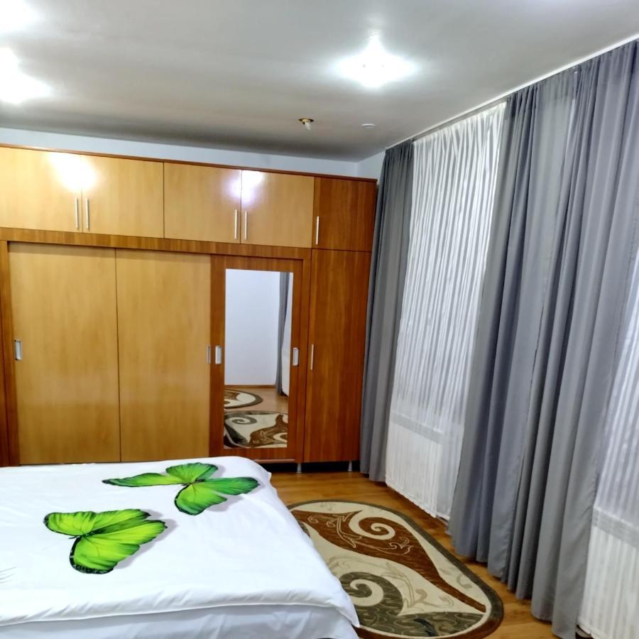 Apartament Camelia Petrosani Ngoại thất bức ảnh